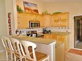 264 Castaways St - Photo 5