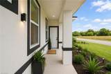 1715 Mcarthur Ave - Photo 9