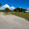 7850 Friendship Ln - Photo 17