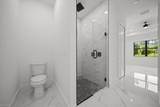 1033 Plymouth St - Photo 15