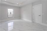 733 Phelps St - Photo 6