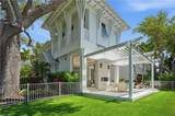 685 2nd St - Photo 3