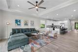 3032 Woodside Ave - Photo 4