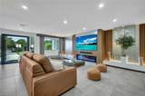 121 20th Ave - Photo 4