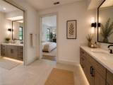 2353 Abbey Ct - Photo 18
