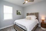 16579 Crescent Beach Way - Photo 17