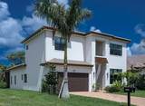 2935 Coco Lakes Dr - Photo 2