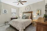 2077 Hamlin St - Photo 19
