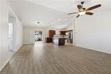 1082 Ridgeway Dr - Photo 5