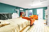 605 11th St - Photo 32