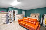 605 11th St - Photo 33