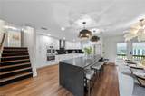 2720 68th St - Photo 3