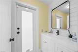2720 68th St - Photo 30