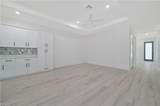 2223 Carver Ave - Photo 4
