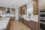 15743 Modena St - Photo 8