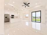 921 Martha Ave - Photo 8