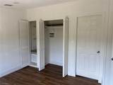 555 Palomino St - Photo 21