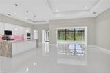 563 15th St - Photo 4