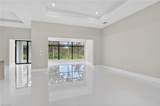 563 15th St - Photo 6
