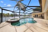 1688 Villa Ct - Photo 19