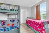 341 Golden Gate Blvd - Photo 16