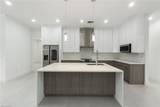2806 Golden Gate Blvd - Photo 11