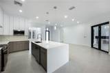 2806 Golden Gate Blvd - Photo 14