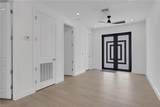 11563 Saunders Ave - Photo 3