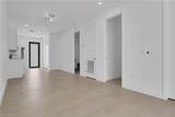 11563 Saunders Ave - Photo 6