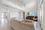 2392 Fallglo St - Photo 8
