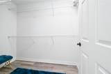 981 Hampton Cir - Photo 17