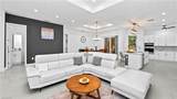 569 Desoto Blvd - Photo 8