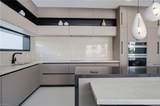 298 Castaways St - Photo 16