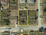 2802 68th St - Photo 2