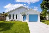 821 105th Ave - Photo 27