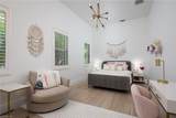 2036 Laguna Way - Photo 15