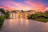 19832 Maddelena Cir - Photo 2