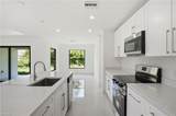 739 Fullerton Ave - Photo 21
