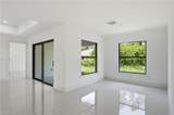 739 Fullerton Ave - Photo 22
