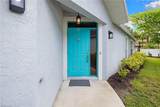 3157 Carriage Cir - Photo 3