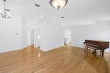 3157 Carriage Cir - Photo 4