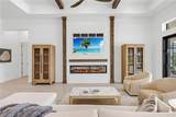 15372 Turin Dr - Photo 4