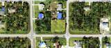 18020 Wintergarden Ave - Photo 2