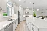 8386 Viale Cir - Photo 13