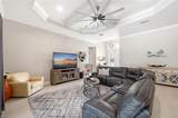 21156 See See St - Photo 6