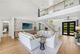 692 Banyan Blvd - Photo 4