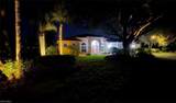 9411 Cedar Creek Dr - Photo 30