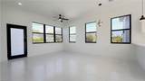1561 Meadow Rd - Photo 8