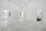 840 Carpenter St - Photo 3