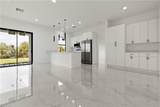 2609 45th St - Photo 2